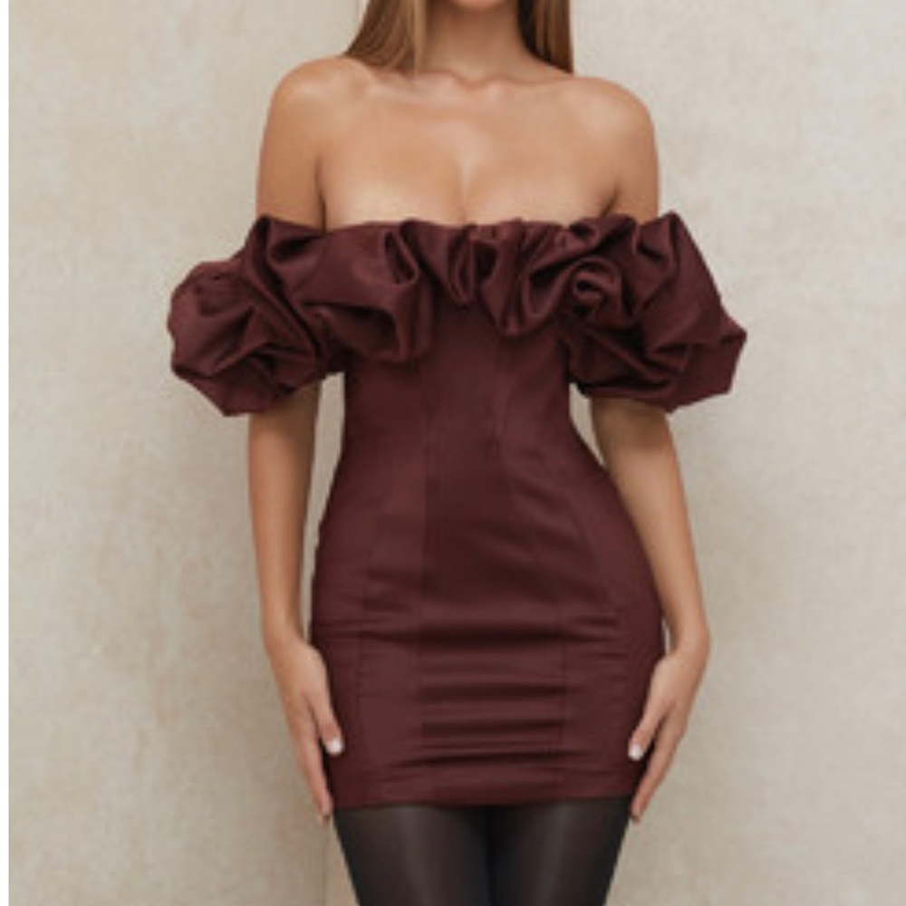 House of CB SELENA' RAISIN SATIN RUFFLE STRAPLESS DRESS
